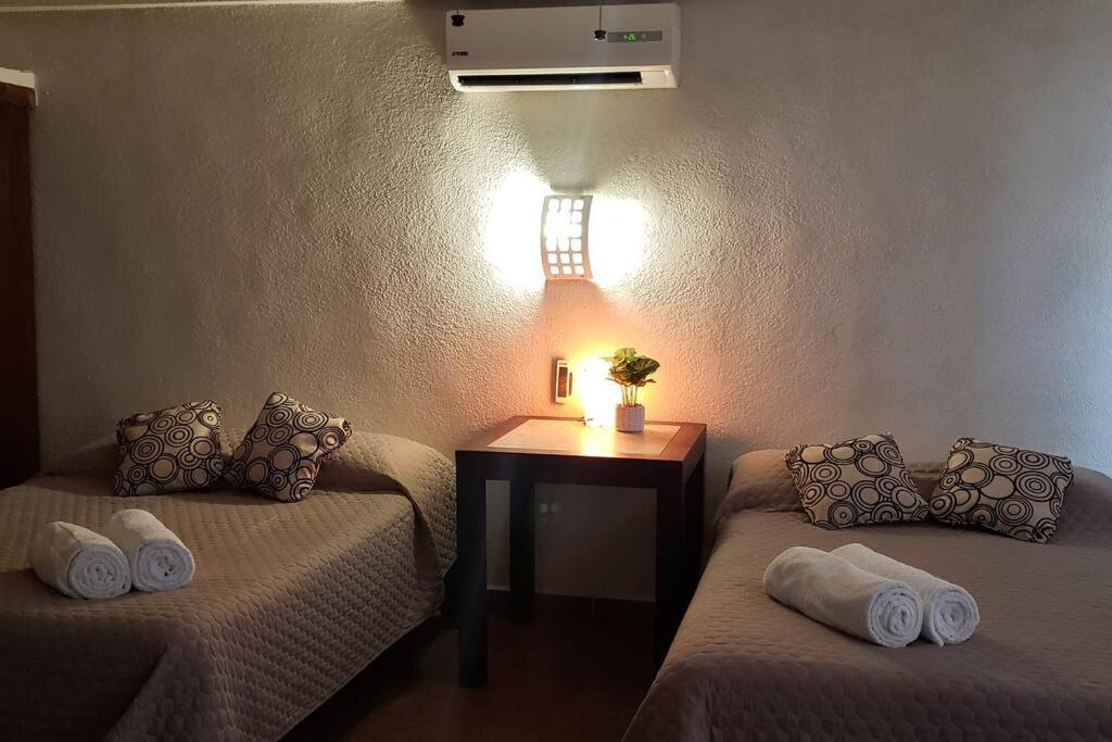 Departamento Grande Con 2 Recamaras Con Aire 5 Camas Wifi 115Mb, Cocina .Cochera Techada, #4 Ciudad Valles Exterior photo